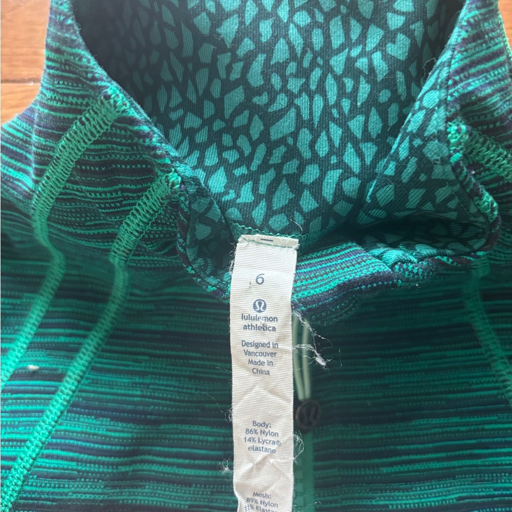 💚Lululemon Green Define Jacket💚 - Picture 3 of 3